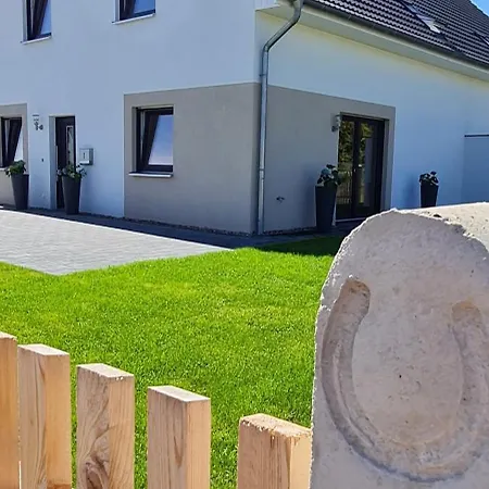 Muttis Haus Auf Dem Felde 15 Tatil Evi Ummern